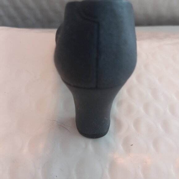 Just The Right Shoe By Raine Lady Like Mini Figurine 25044 - Picture 4 of 10